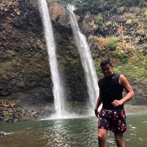 Meet your Posher, Lucas